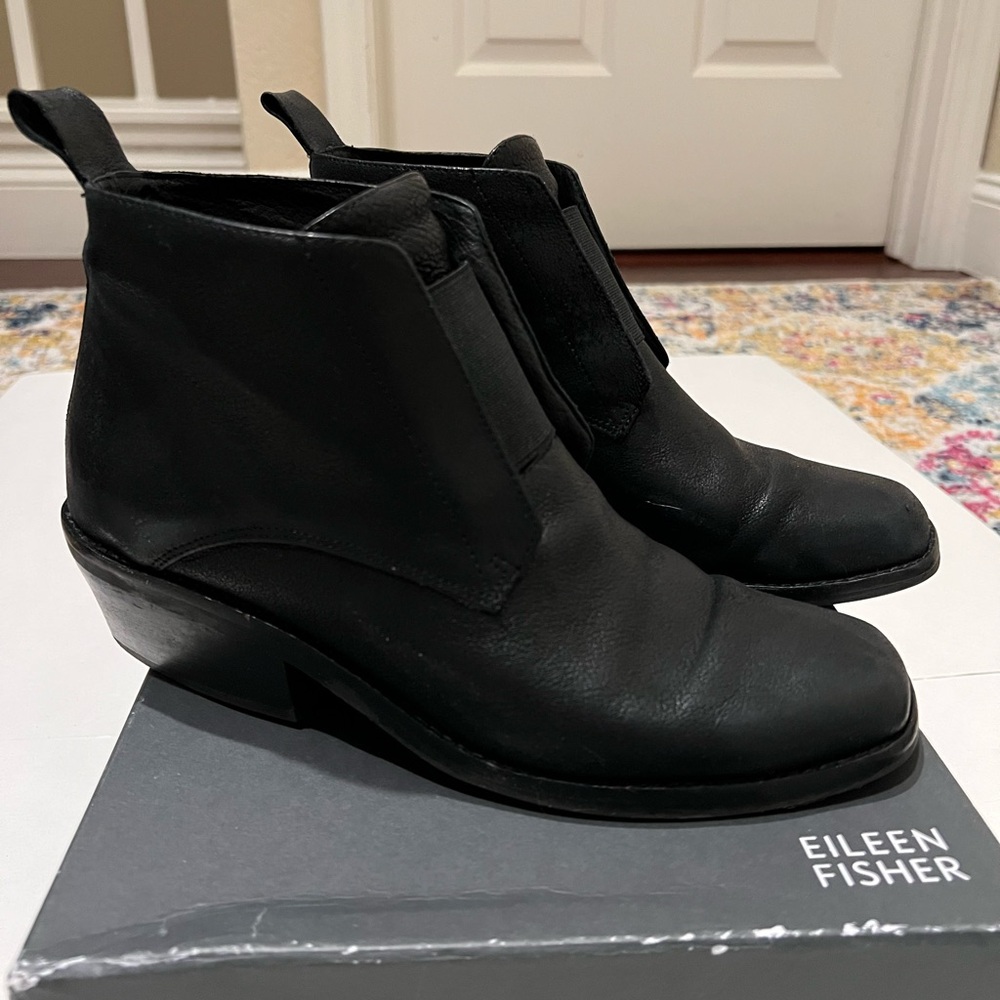 Eileen Fisher black leather booties, size 8